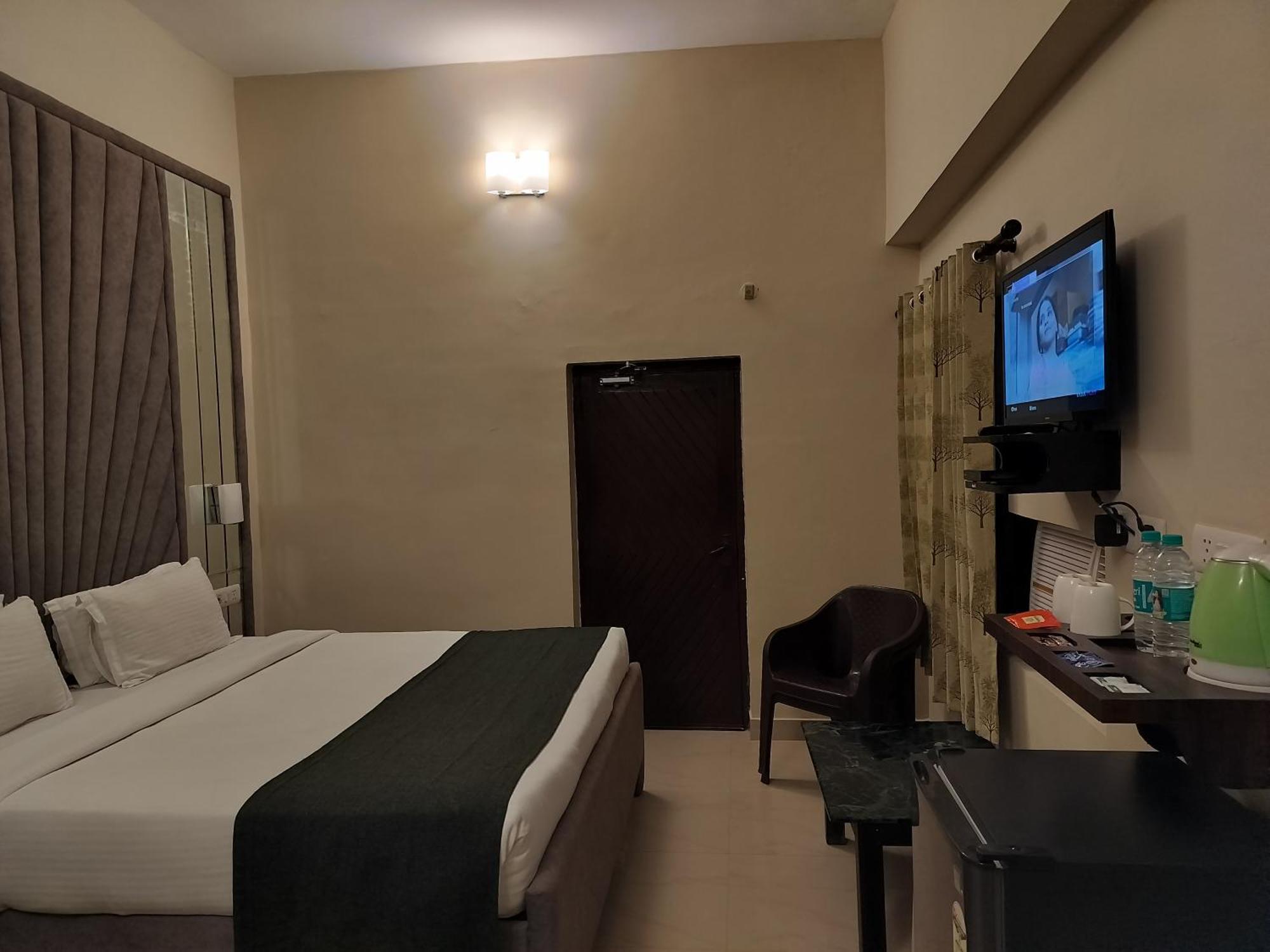 Bel-La Monde Hotel "Riverside" - Jim Corbett Garjia Luaran gambar